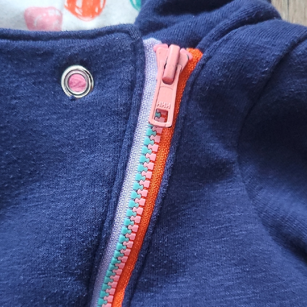 Cat & Jack Navy Hoodie with Colorful Lining And Rainbow Zipper Size 18 months - Picture 5 of 5